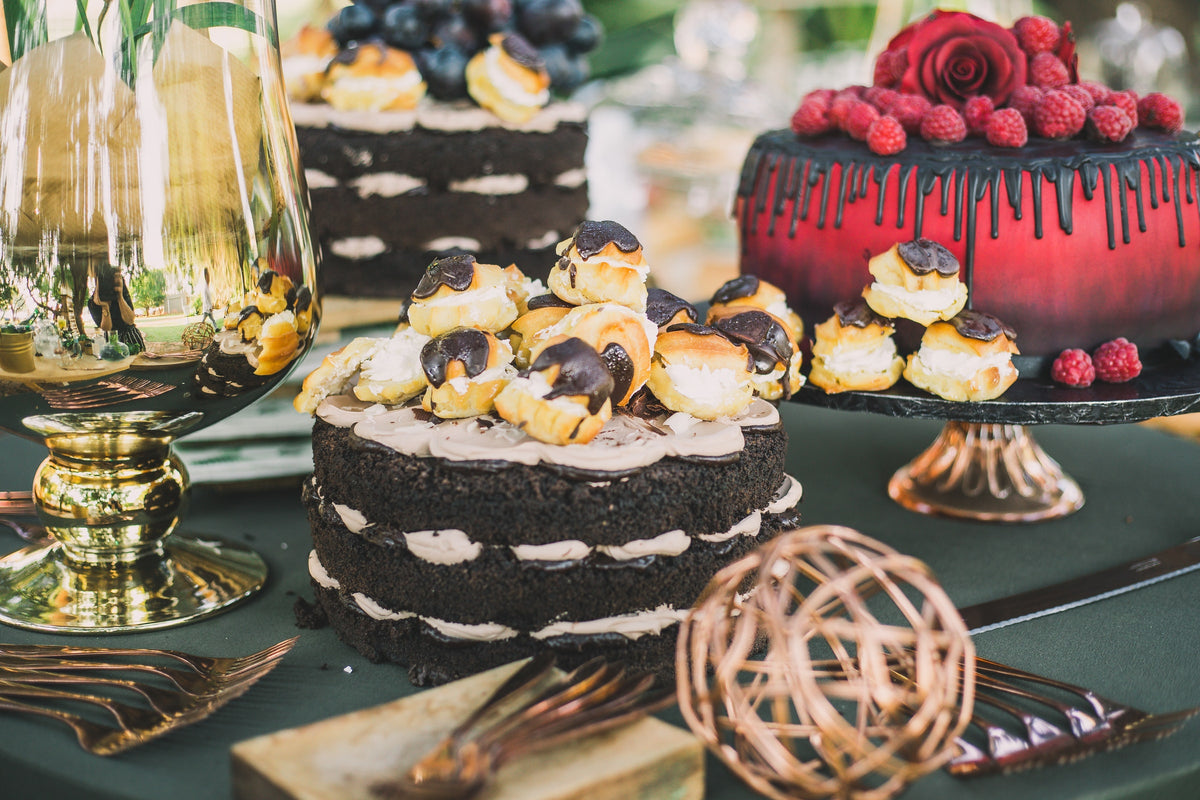 fancy orea and strawberry cake